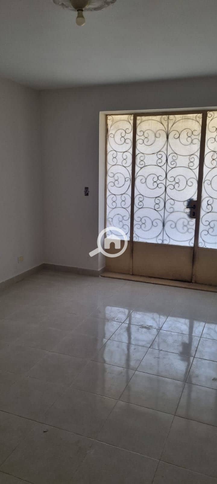 7 760e29c8-5184-4393-9f27-e4265b845ce5. jpg