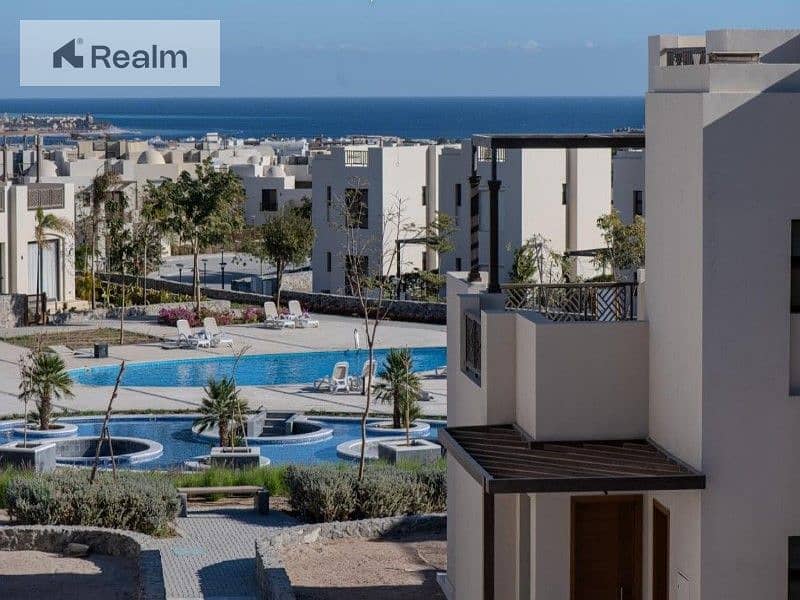 10 27208bd2-d02d-4f9f-bd42-70b549975e0d. jpg