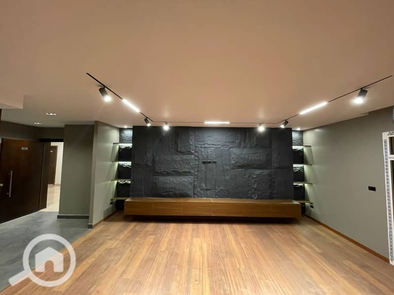 14 a0a3ec62-3386-4649-a550-1fa41b7e3084. jpeg