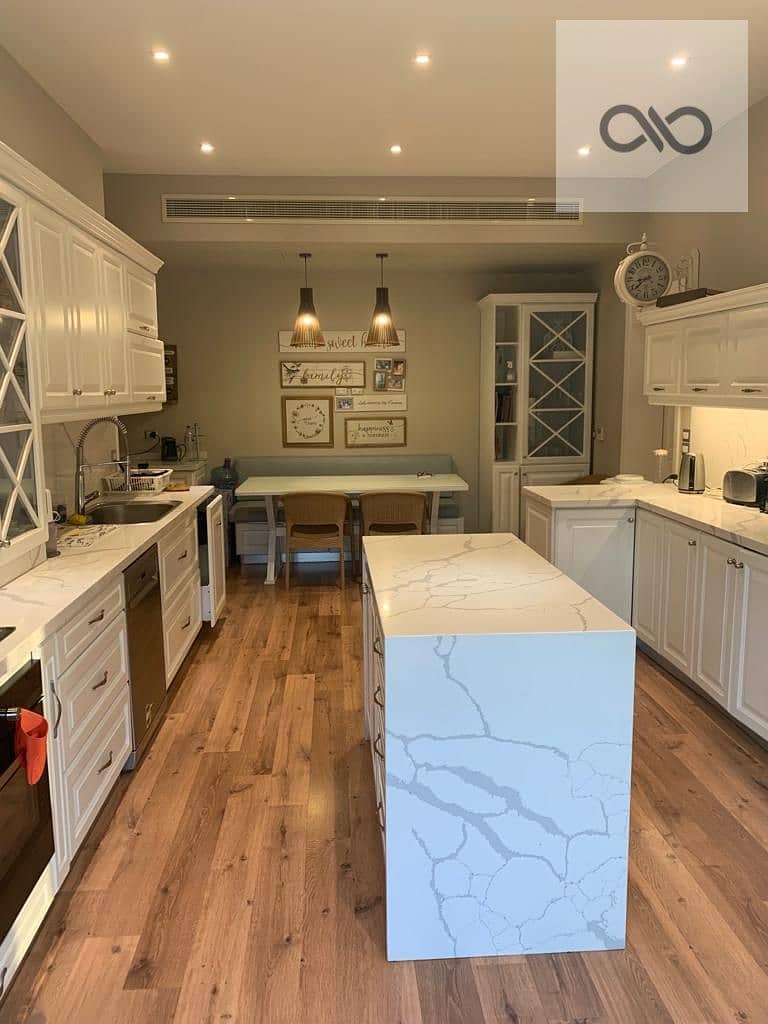 8 WhatsApp Image 2025-11-10 at 4.36. 58 PM (2). jpeg