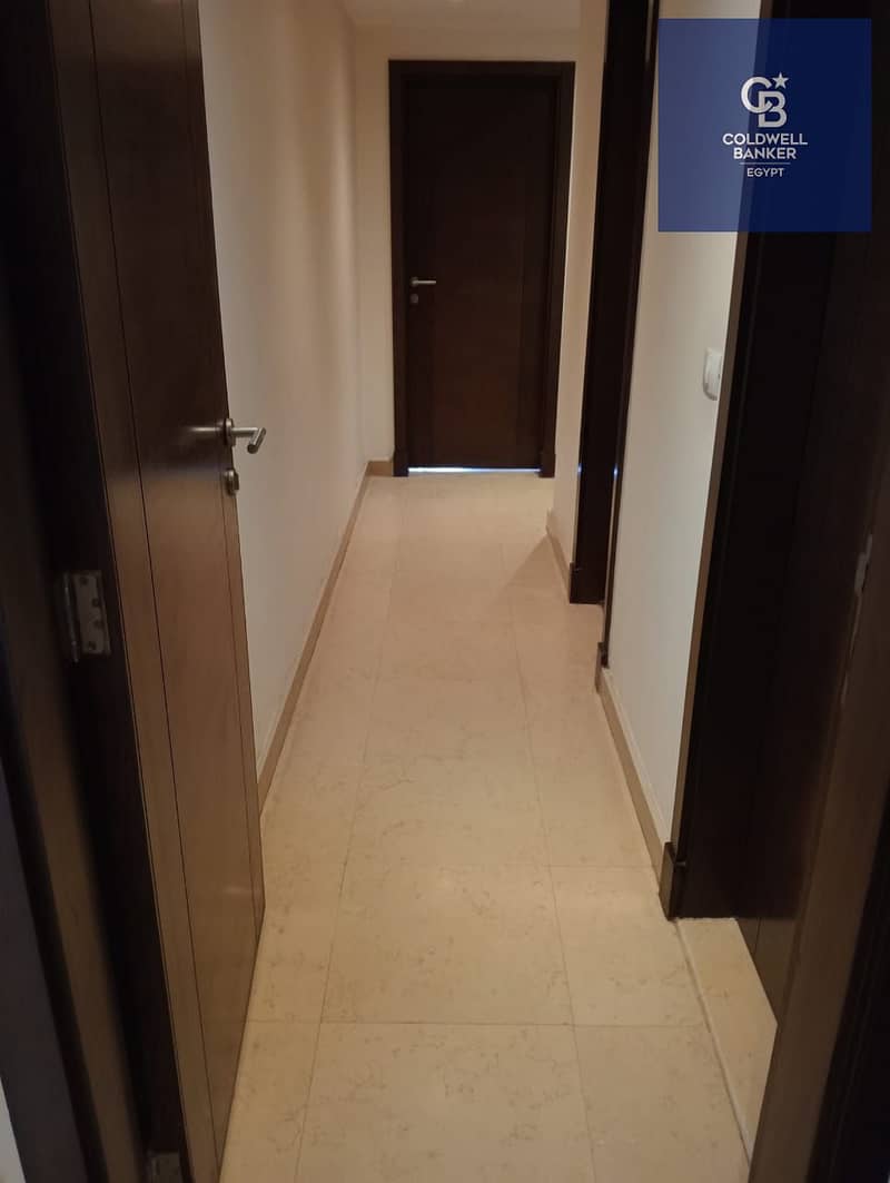 5 cabd202d-0e03-410a-9654-929c99f4089b. jpeg