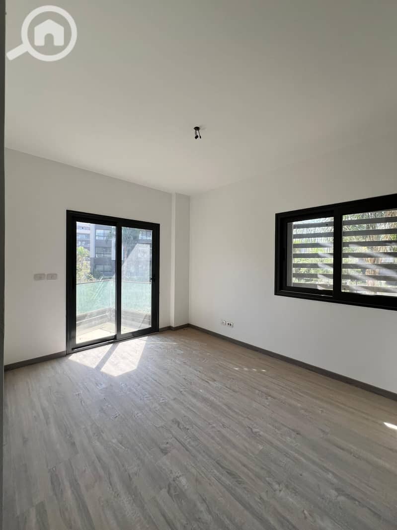 5 WhatsApp Image 2025-10-06 at 6.34. 05 PM (1). jpeg