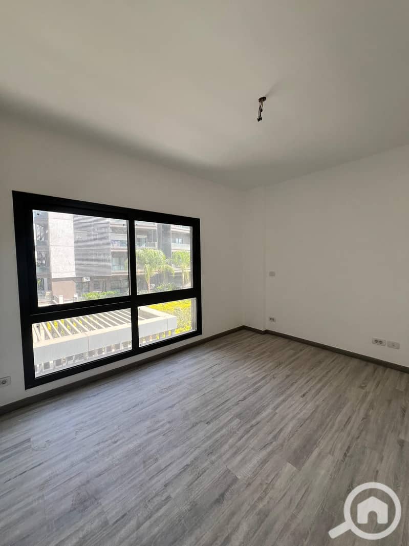 6 WhatsApp Image 2025-10-06 at 6.34. 09 PM (2). jpeg