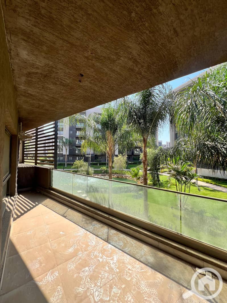 8 WhatsApp Image 2025-10-06 at 6.34. 08 PM. jpeg