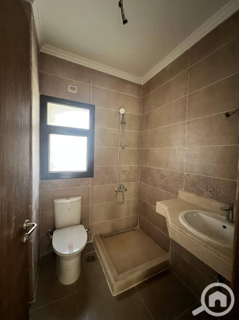 11 WhatsApp Image 2025-10-06 at 6.34. 07 PM. jpeg