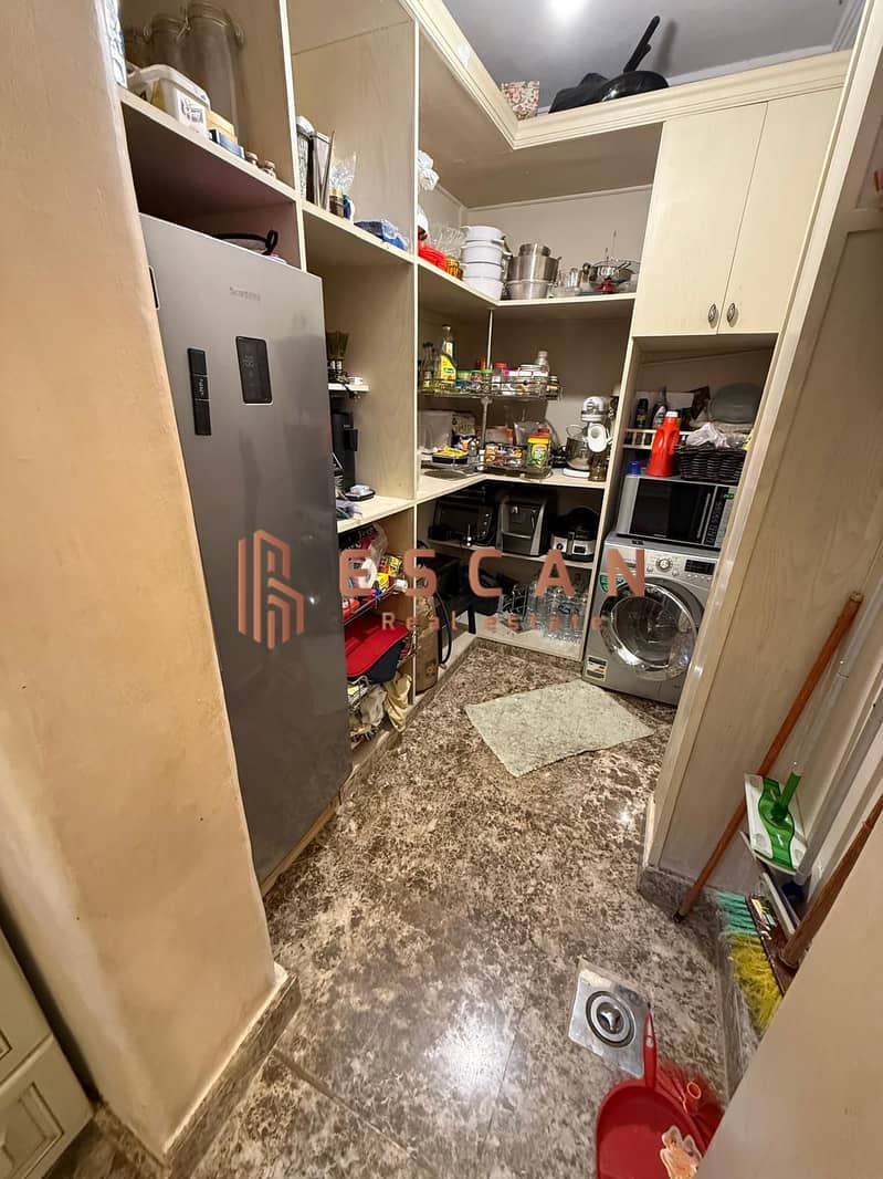 11 U645503 (6). jpeg