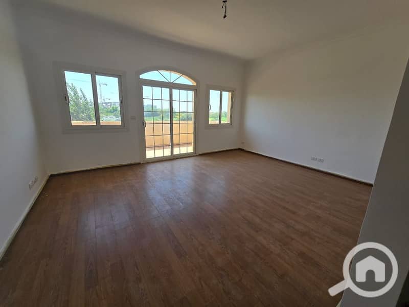 3 76368b3d-5ce4-41c9-85a1-586e4d5da087. jpeg