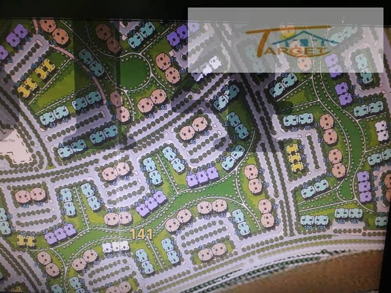 2 efdaae7b-76ff-4f14-9c41-de15b3f70bdc. jpg