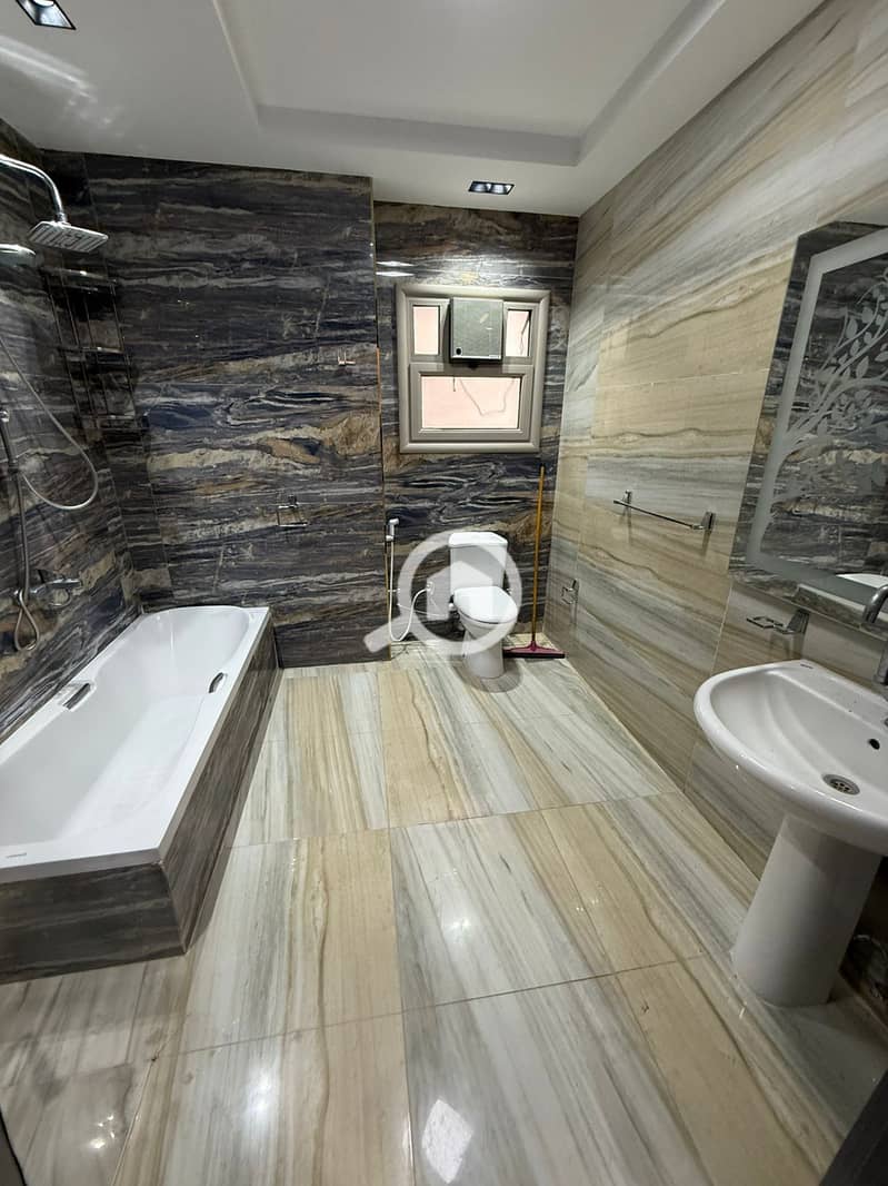 8 WhatsApp Image 2025-11-10 at 1.38. 42 PM. jpeg