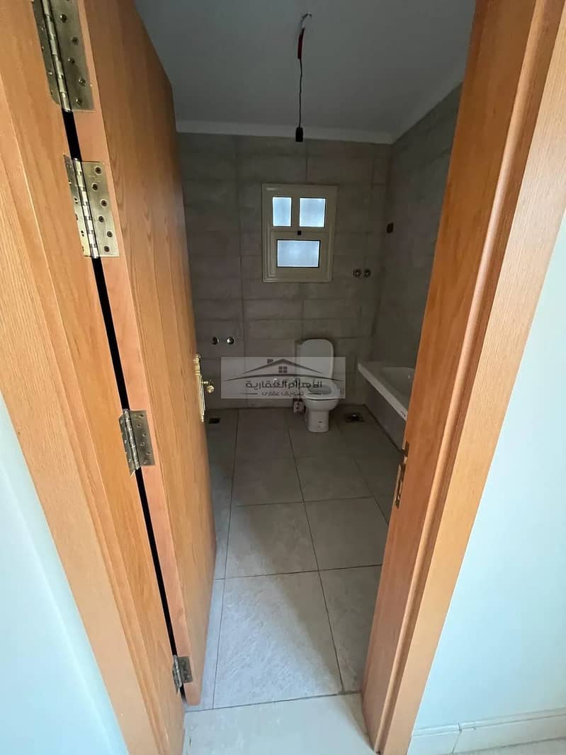 6 WhatsApp Image 2025-11-10 at 4.36. 10 PM. jpeg