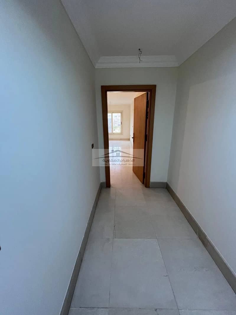 8 WhatsApp Image 2025-11-10 at 4.36. 11 PM. jpeg