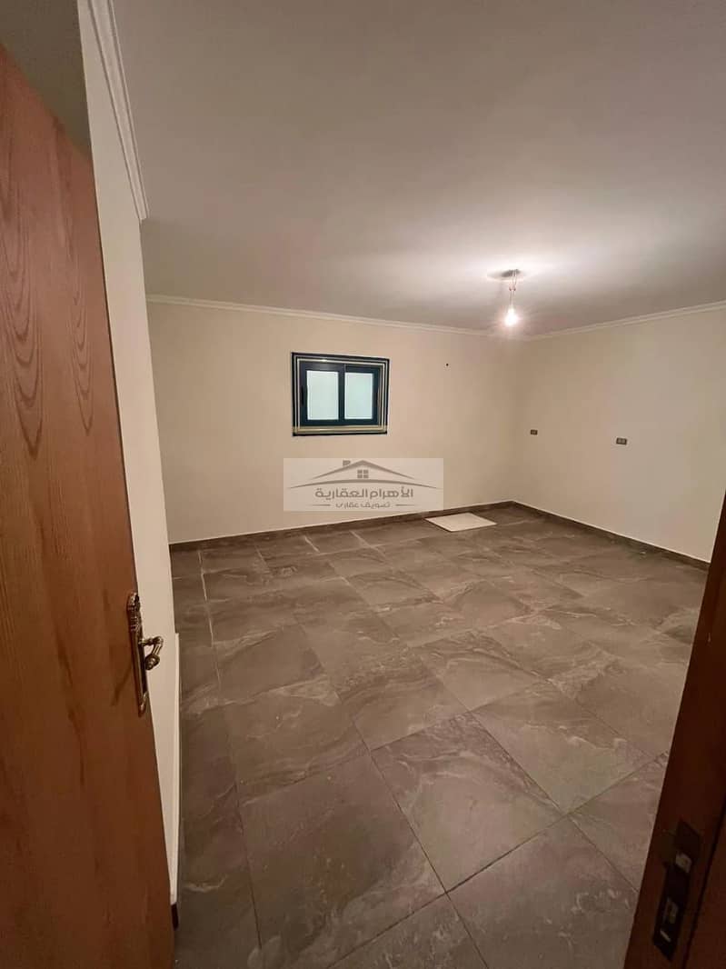 12 WhatsApp Image 2025-11-10 at 4.36. 13 PM (1). jpeg