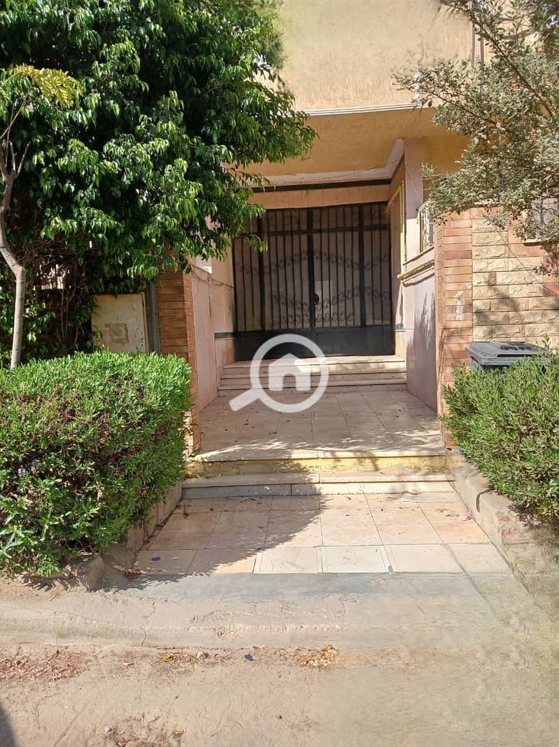 2 7fe65d3a-6429-48c2-a8b9-98f518a10330. jpeg