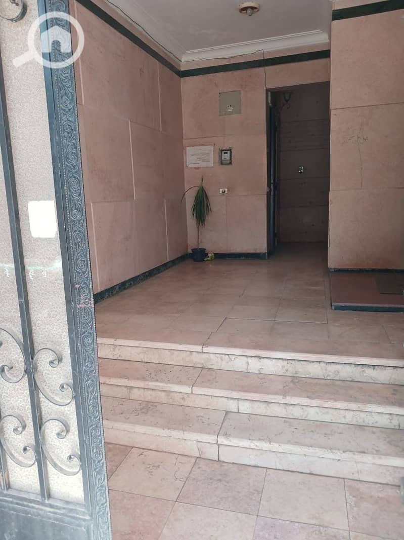 3 71139222-e0f6-4269-b40b-af205718e5e2. jpeg