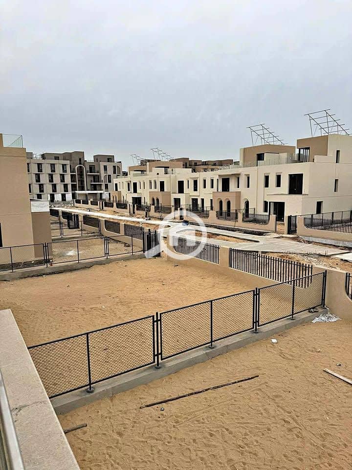 2 75c87f90-e9e7-4c73-8252-ced040f77633. jpeg