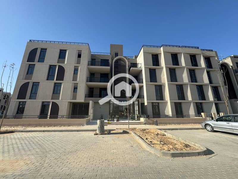 10 f82b4778-c4da-4bd7-9773-a12075c24385. jpeg