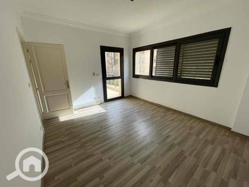 3 9d0c6684-6f88-448d-96d0-d49e4f21fb0d. jpg