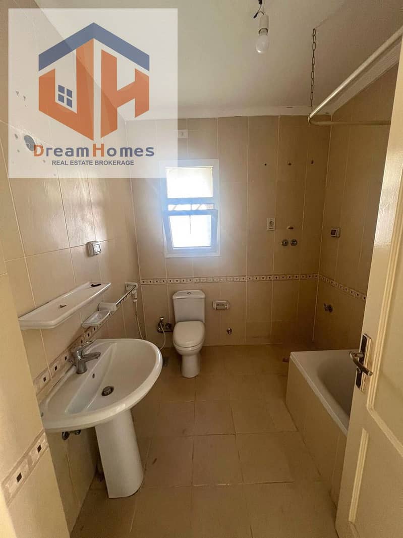 5 WhatsApp Image 2025-11-10 at 17.47. 41 (1). jpeg