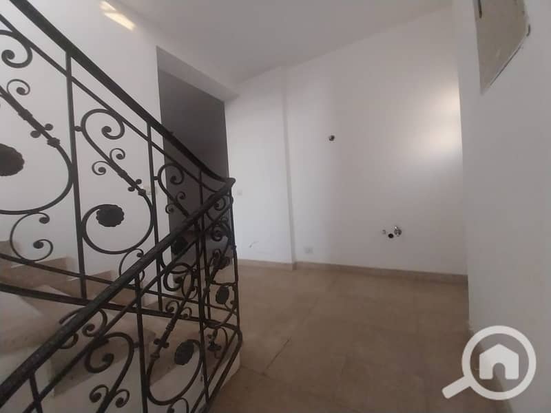 8 WhatsApp Image 2025-11-08 at 12.03. 32 PM (1). jpeg