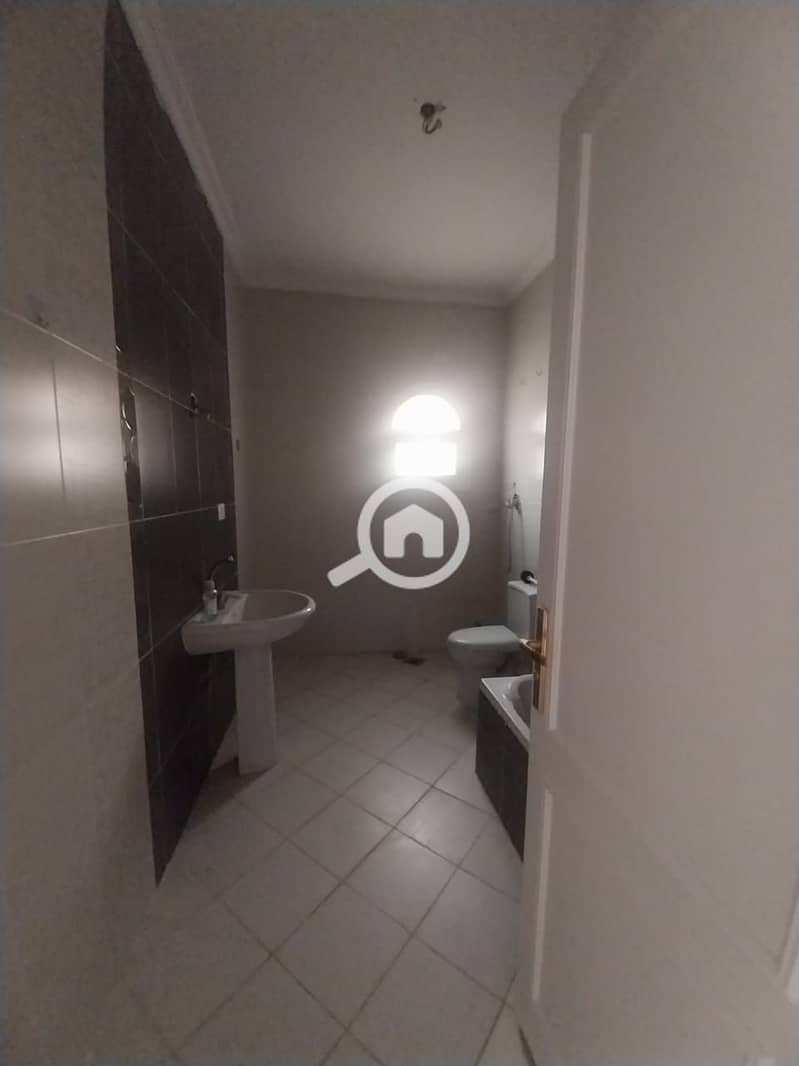 24 WhatsApp Image 2025-11-08 at 12.03. 45 PM. jpeg