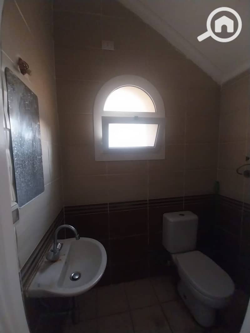 26 WhatsApp Image 2025-11-08 at 12.03. 49 PM. jpeg