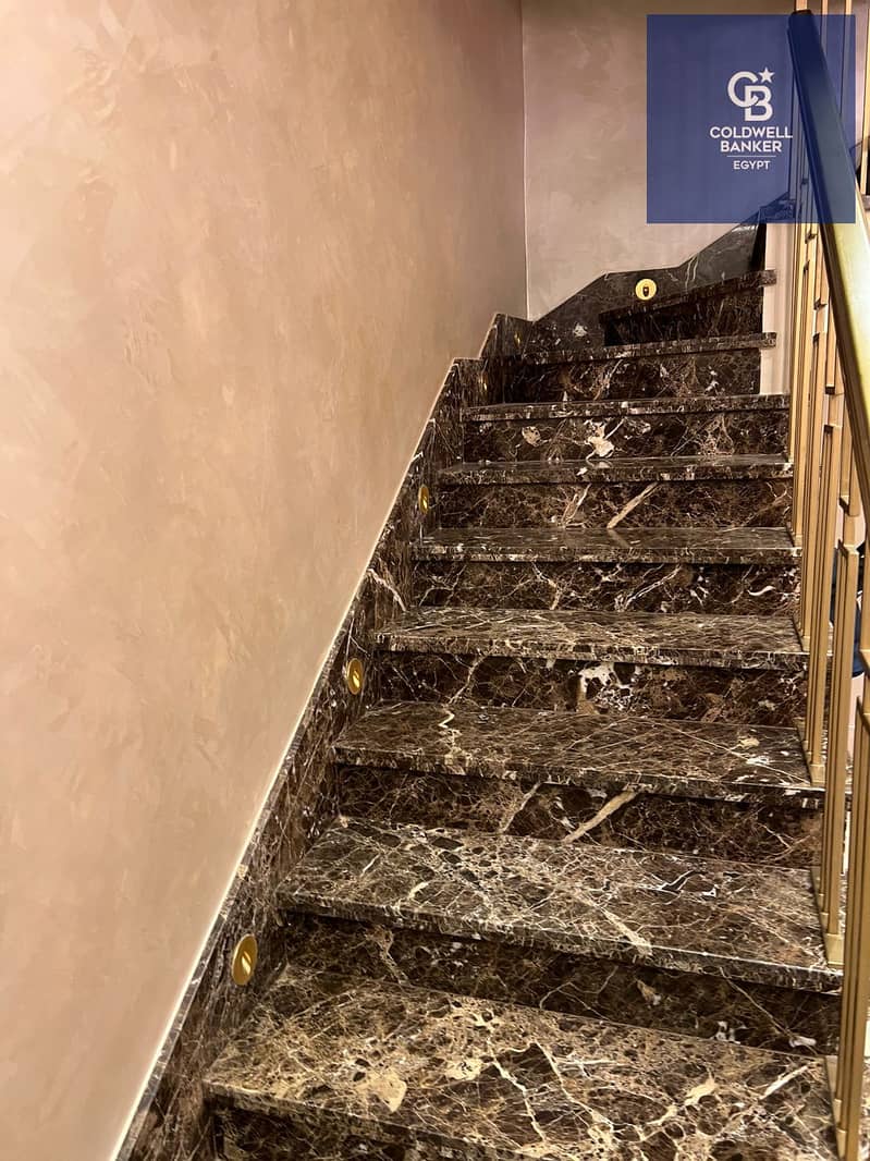 5 e7cdda3a-1130-4b31-bbdb-5e29c25844d6. jpeg