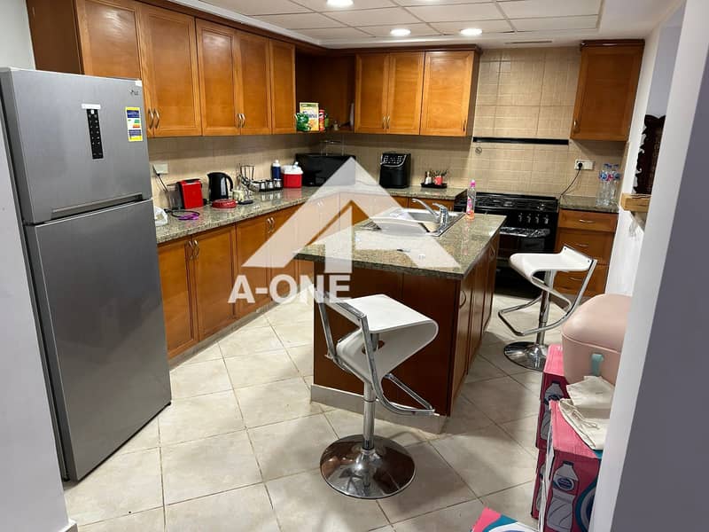 6 e805eaf0-8772-41b8-920a-644d9ce6e914. jpeg