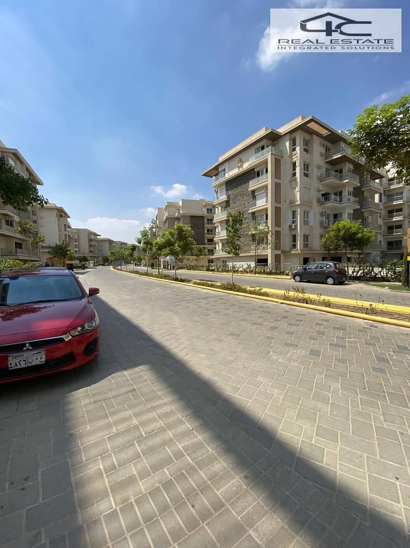 4 WhatsApp Image 2025-11-09 at 11.37. 36 AM. jpeg