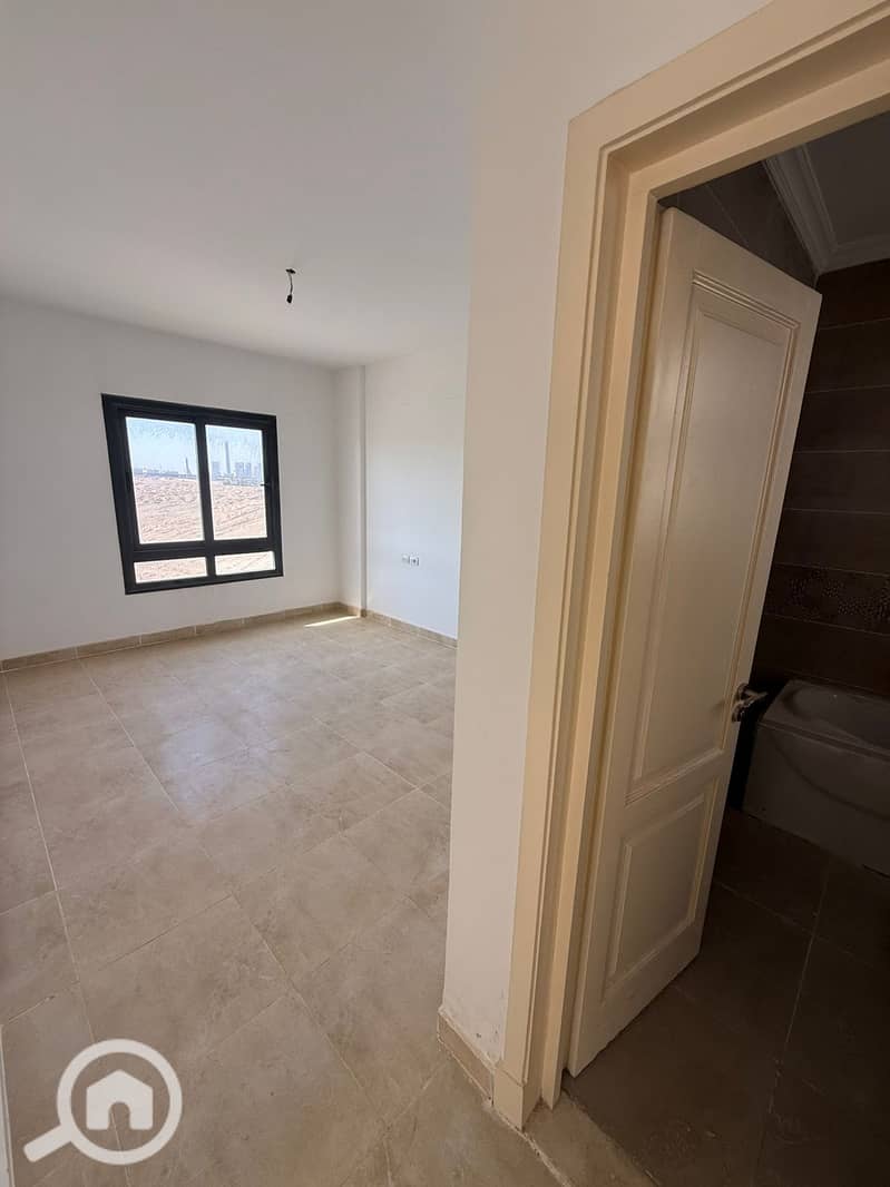 7 WhatsApp Image 2025-10-25 at 2.21. 39 PM (3). jpeg