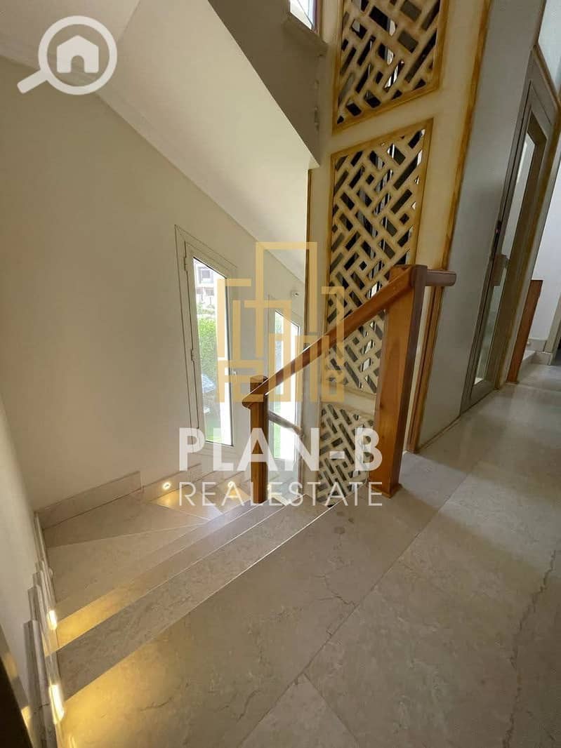 5 f748505b-37d1-4561-9d55-8082f280285b. jpeg