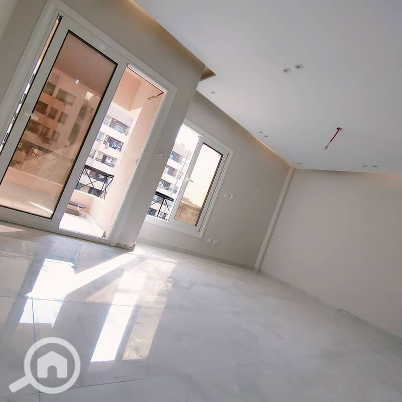 7 121f8b8d-2141-4930-81f6-98fb61a2d8e4. jpeg