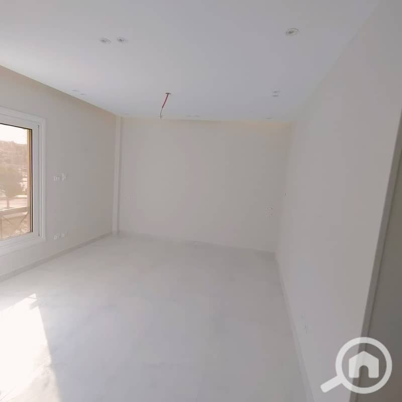 14 f52c1012-dcac-4a9a-908a-0be8589abc5c. jpeg