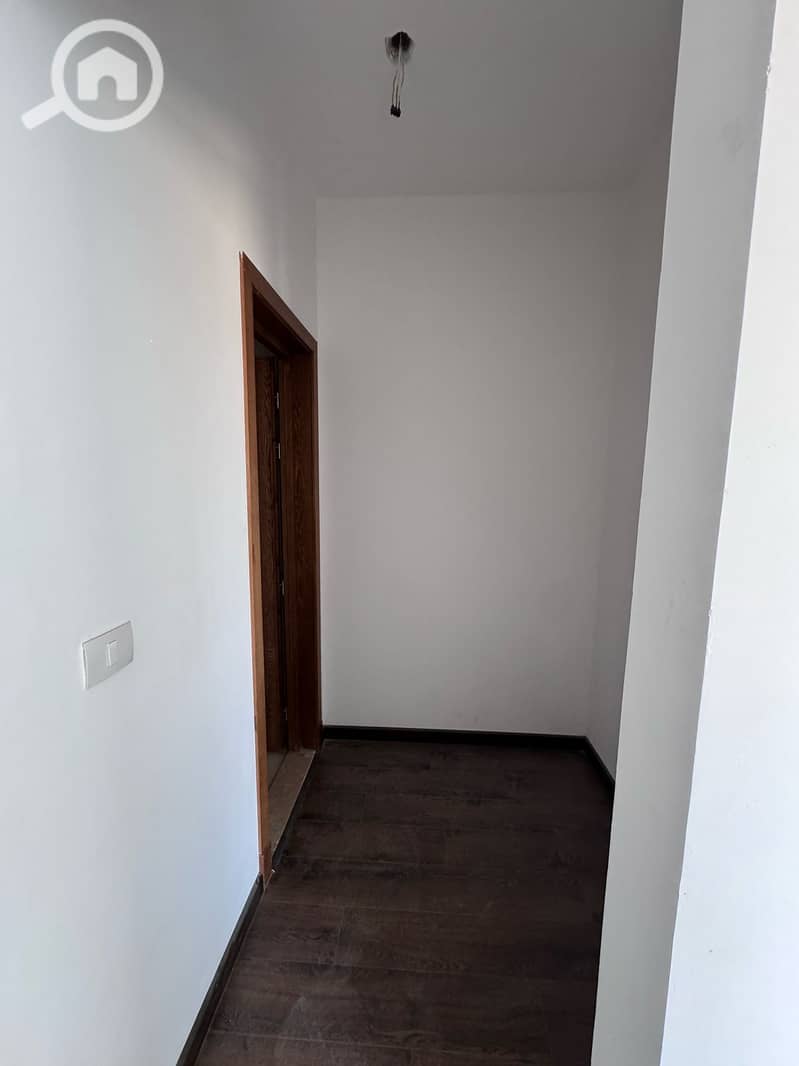 15 WhatsApp Image 2025-03-08 at 1.29. 15 PM (1). jpeg