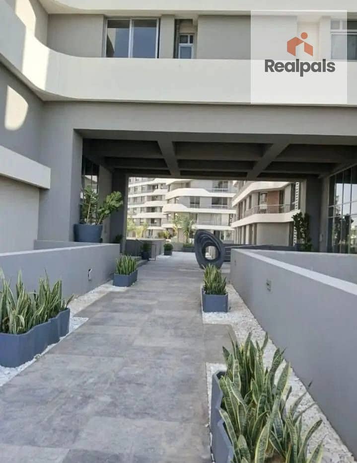 11 574938152_751348361258820_4122420918674237303_n. jpg