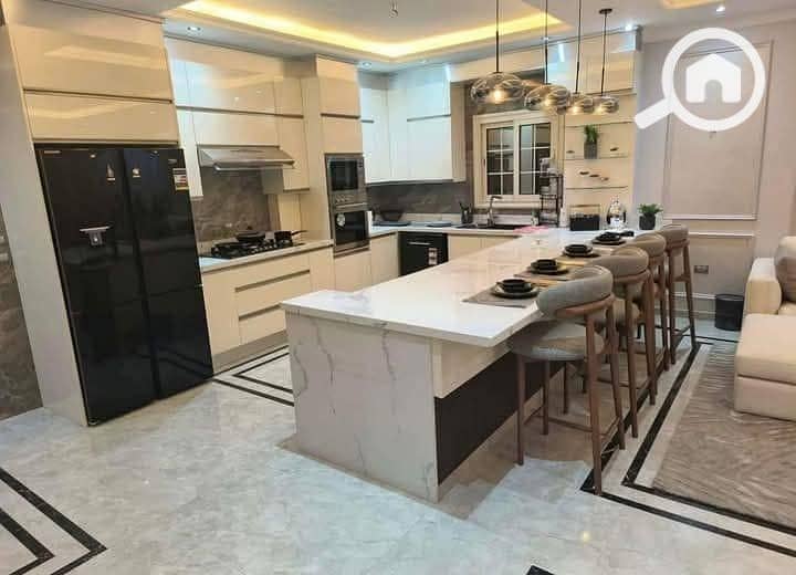 6 496774871_542059718758925_3148016871255486366_n. jpg