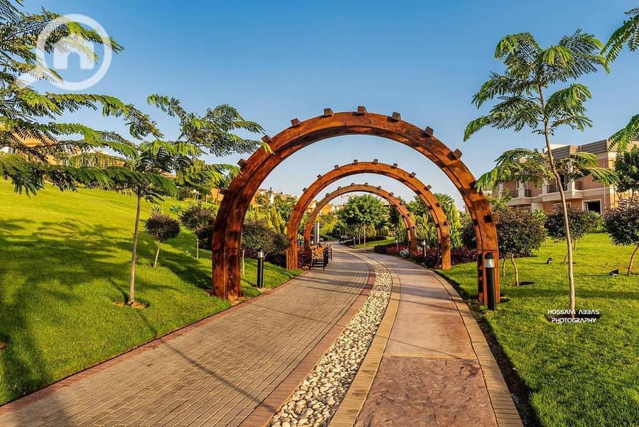 25 1d4070b8-9c8c-4be8-a399-312c8eb5c722. jpg