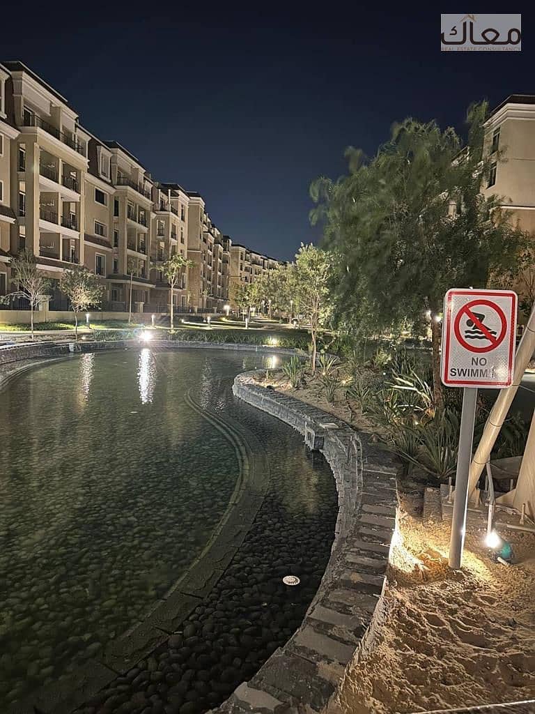 10 94d49f93-8d74-4bdd-baea-3fd4cc6365b9. jpg