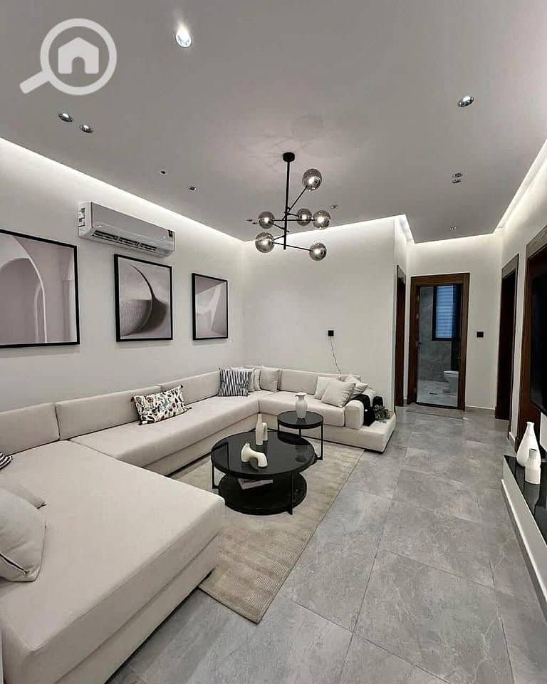 2 28dcd5be-e8f0-4116-a1bc-d607e53f4658. jpg