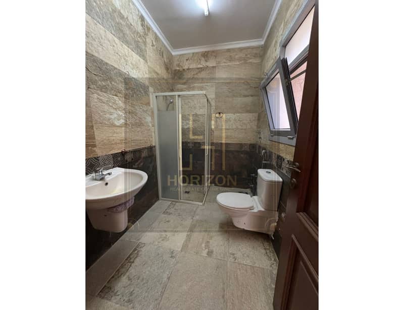 4 WhatsApp Image 2025-10-24 at 11.38. 47 PM. jpg