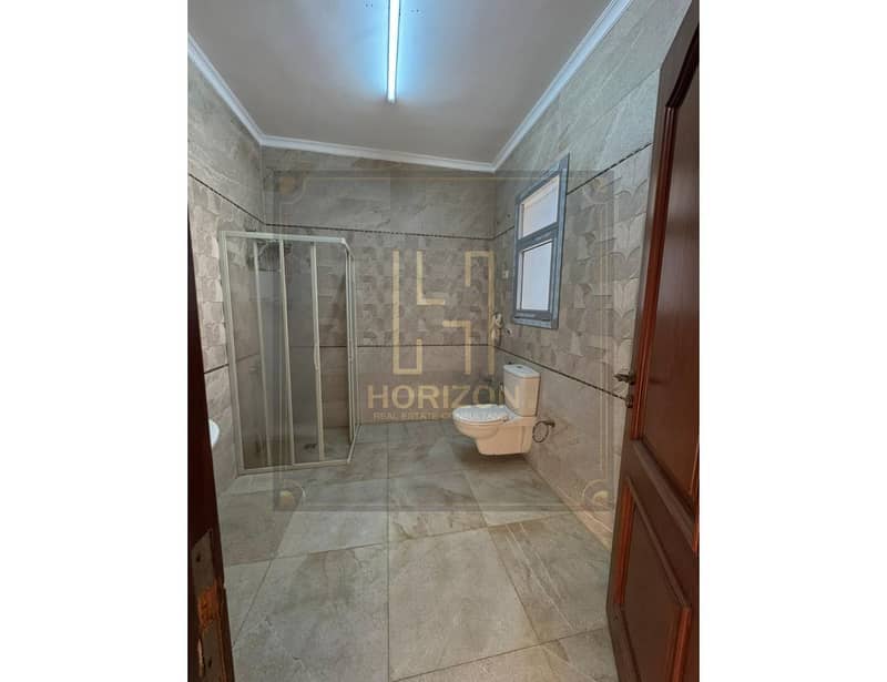 6 WhatsApp Image 2025-10-24 at 11.38. 48 PM. jpg