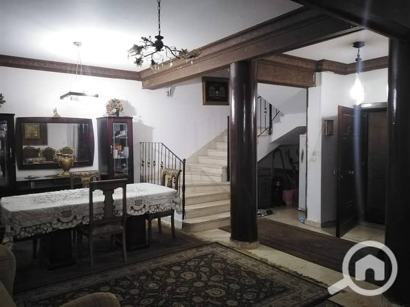 7 86fd265f-301a-45cf-888e-53e1ded83fc6. jpeg