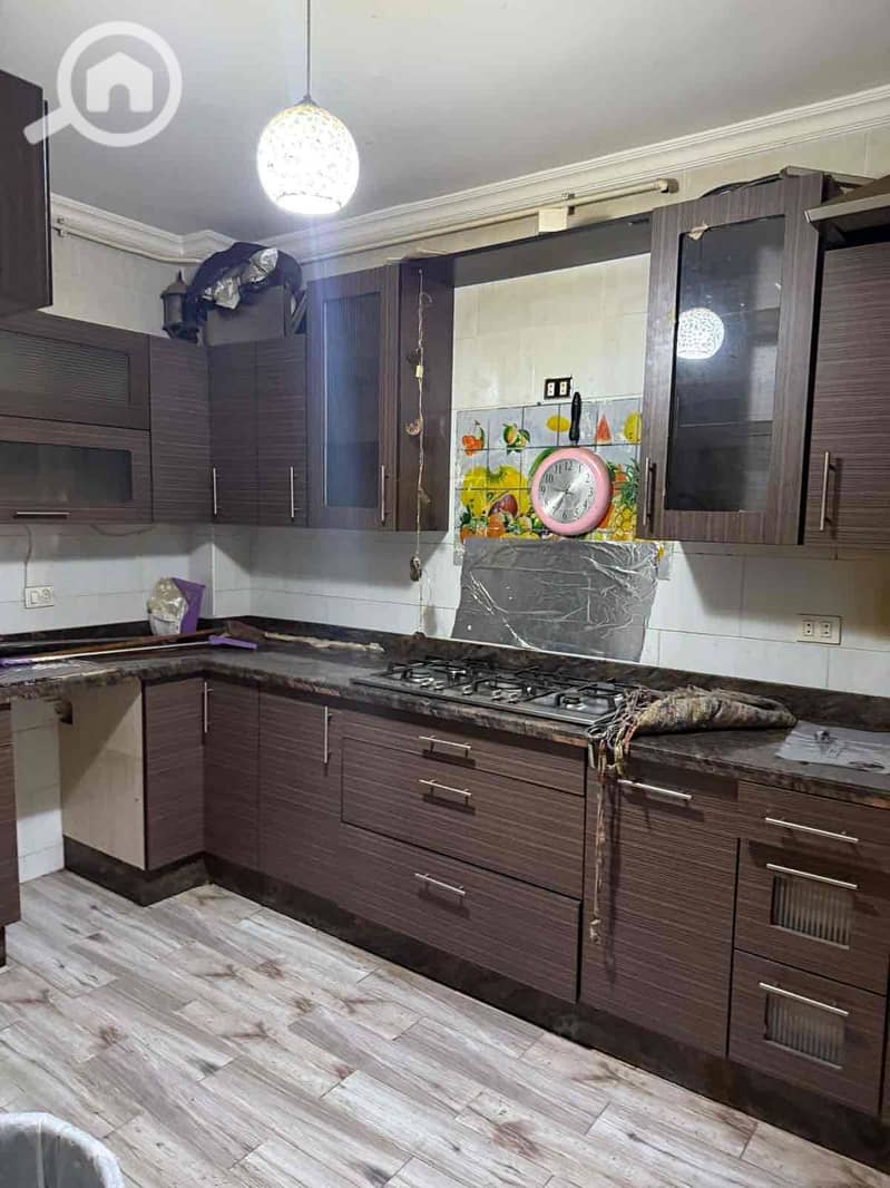 5 d87a5080-9816-453c-8d81-41c5fc4f682c. jpg