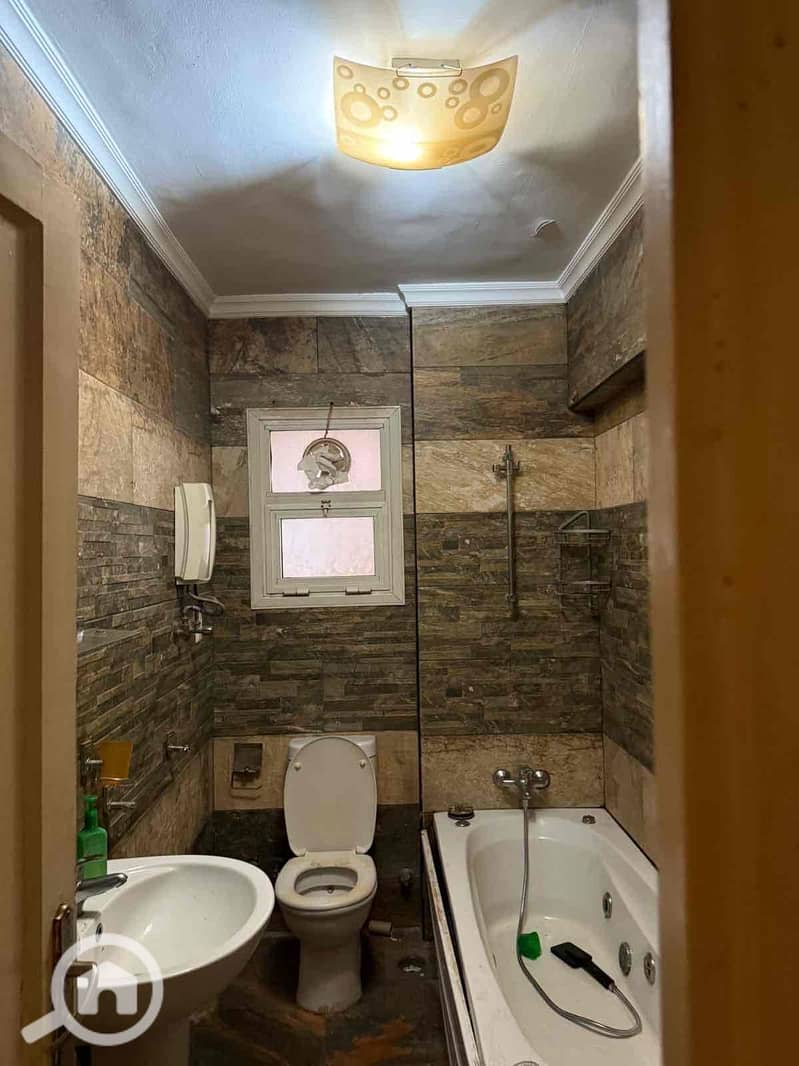 6 4b41bd9b-1112-4165-9217-2e1c6efeea8e. jpg