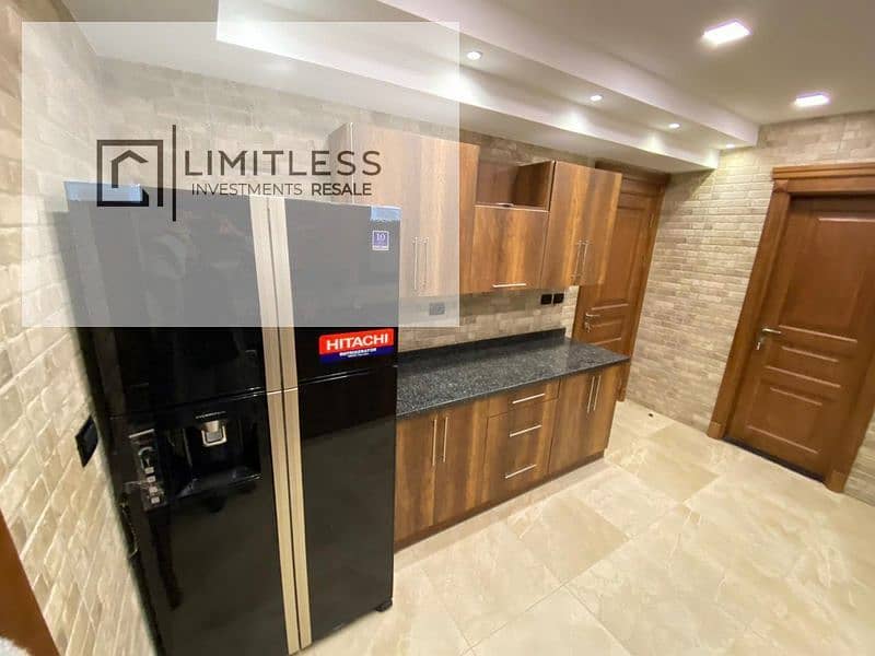 10 WhatsApp Image 2025-11-08 at 8.28. 38 PM_800x600. jpg