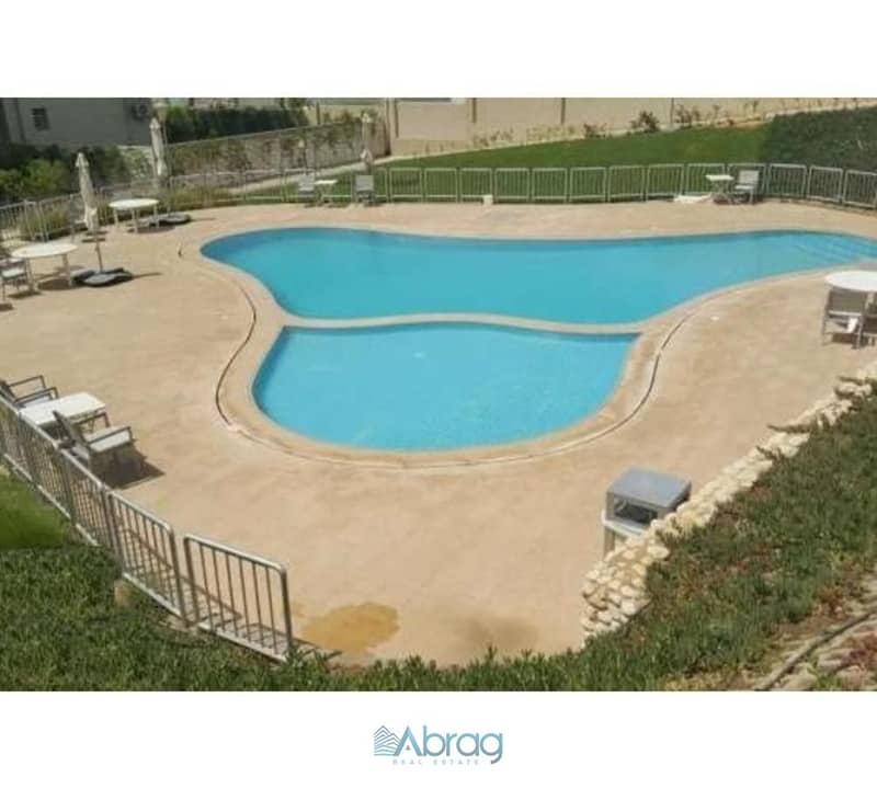 3 17d02229-ede8-464e-aacc-db1c0c7995a0. jpg