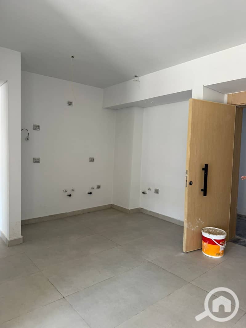 4 ca9d8c28-0208-4f0c-a5a8-09ee61a55f7a. jpeg