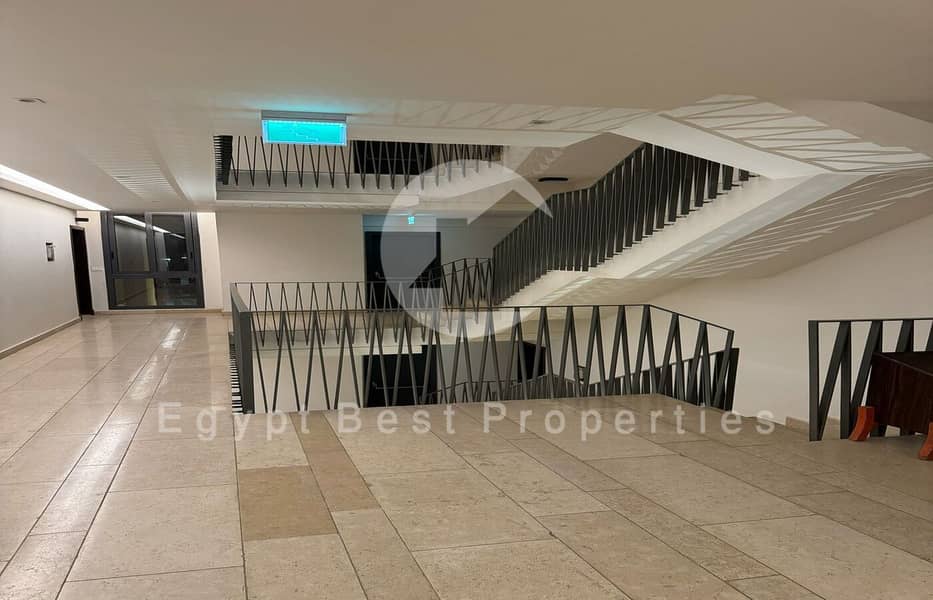 2 763ff5e1-3092-4e00-89fd-d57d3379fa3d. jpeg