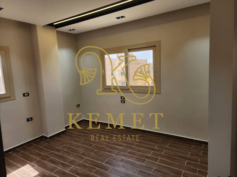 2 WhatsApp Image 2025-11-08 at 7.28. 03 PM (1). jpeg