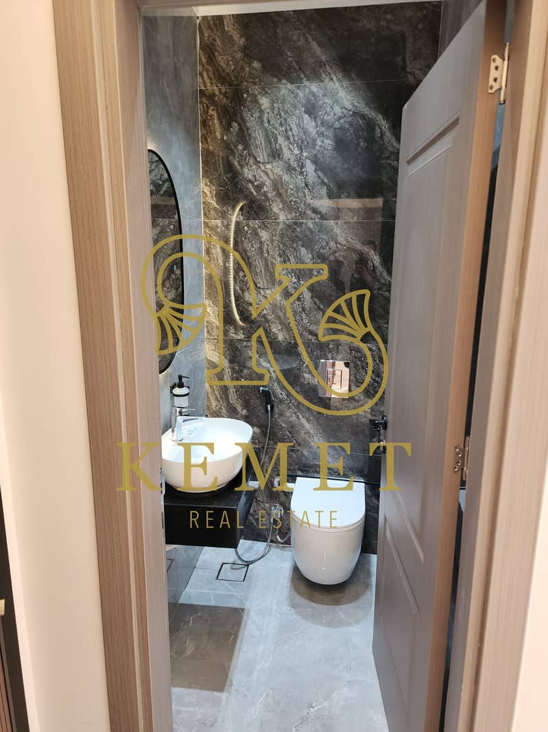 7 WhatsApp Image 2025-11-08 at 7.28. 00 PM (1). jpeg