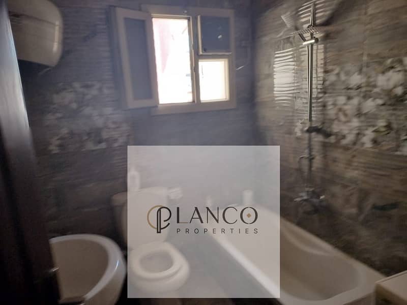 15 102c45a5-3707-4463-aa99-3d317a693a9d. jpeg